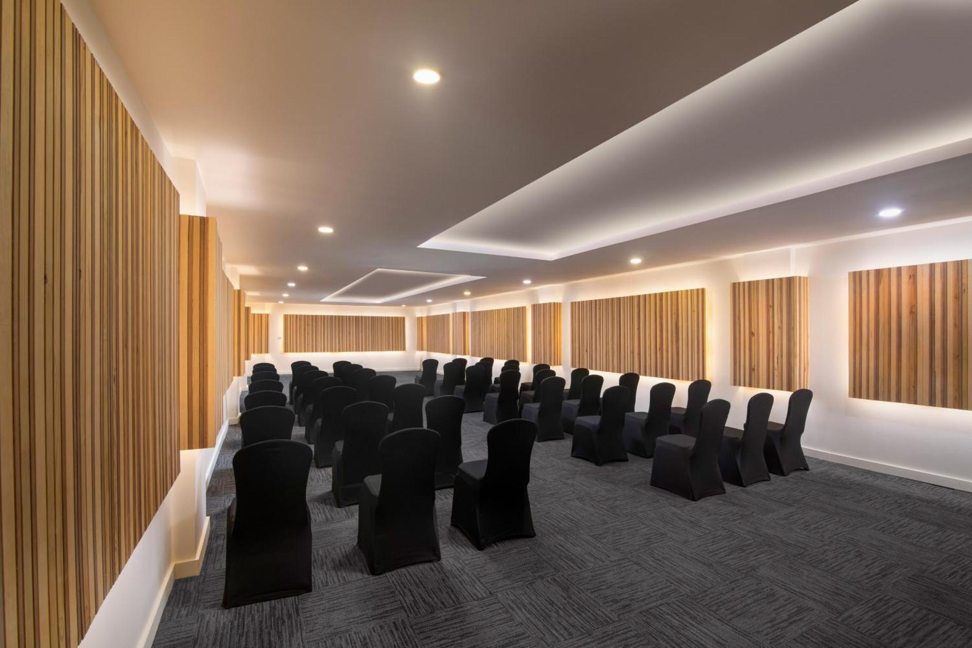 ปาราดิซุส ปาลมา เรอัล กอล์ฟ แอนด์ สปา รีสอร์ต ออล อินคลูซีฟ Hotel ปุนตากานา ภายนอก รูปภาพ